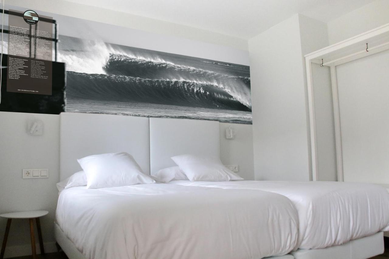 Surf Camp Aparthotel Mundaka